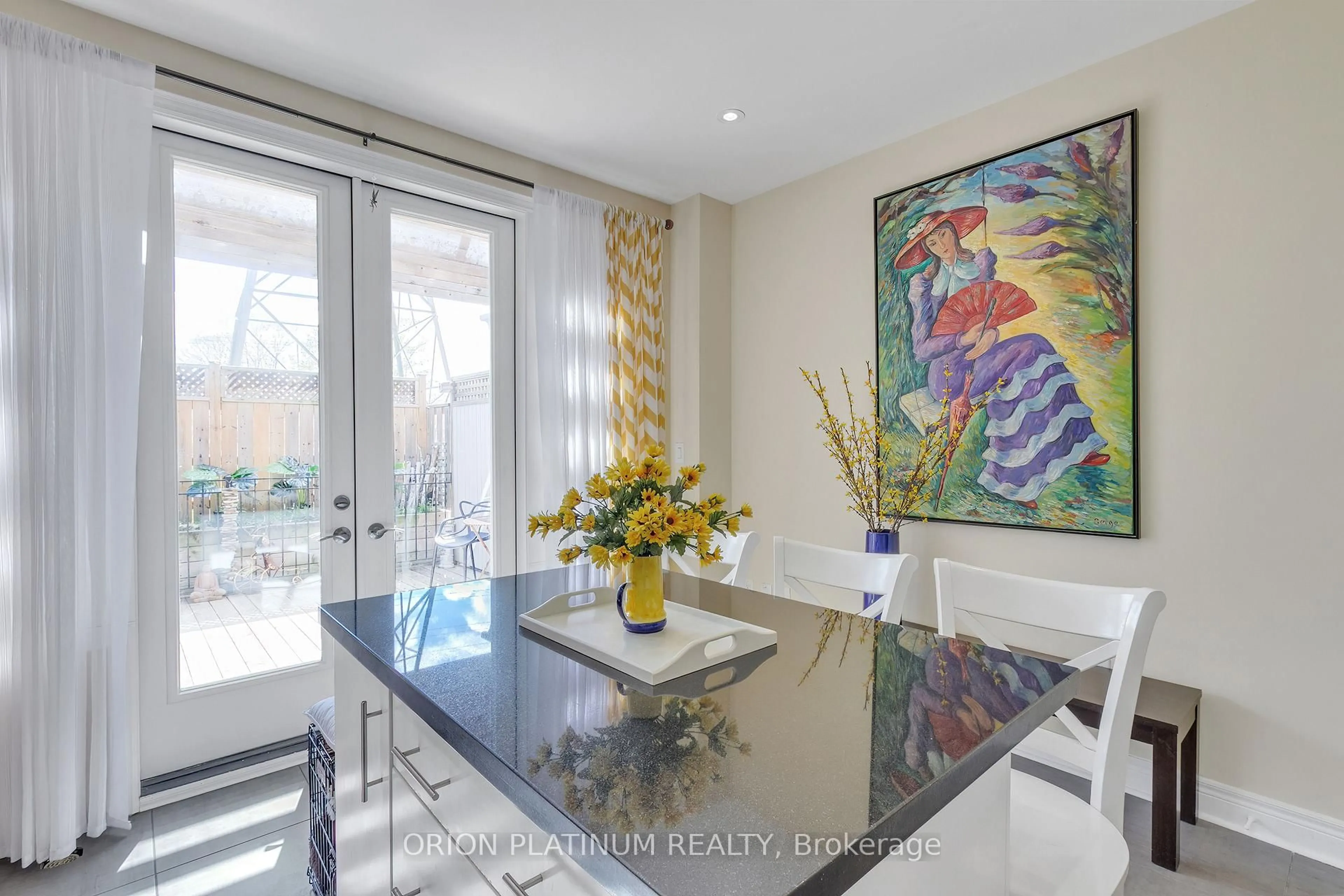 Dining room, unknown for 1812 Burnhamthorpe Rd #94, Mississauga Ontario L4X 2J8