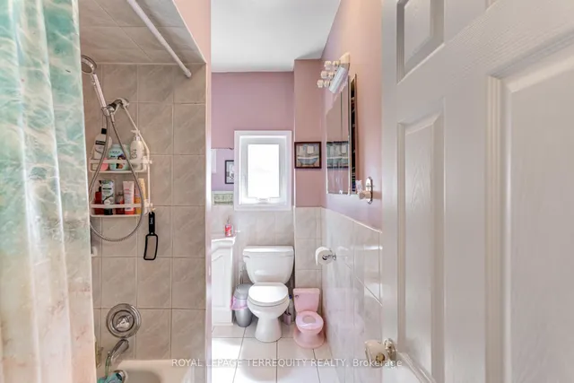 Additional property image - 532 Silverthorn Ave