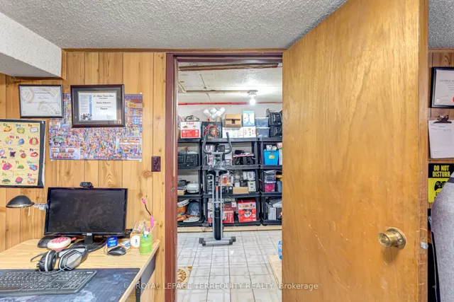 Additional property image - 532 Silverthorn Ave