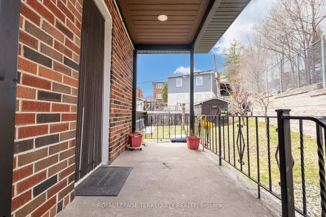 Additional property image - 532 Silverthorn Ave