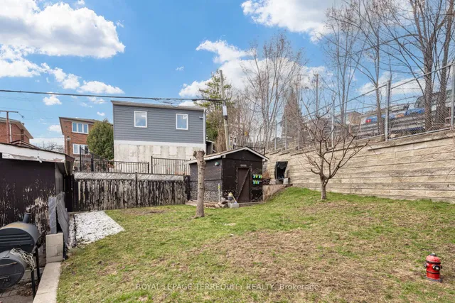 Additional property image - 532 Silverthorn Ave