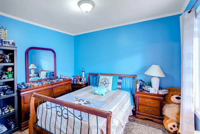 Additional property image - 532 Silverthorn Ave