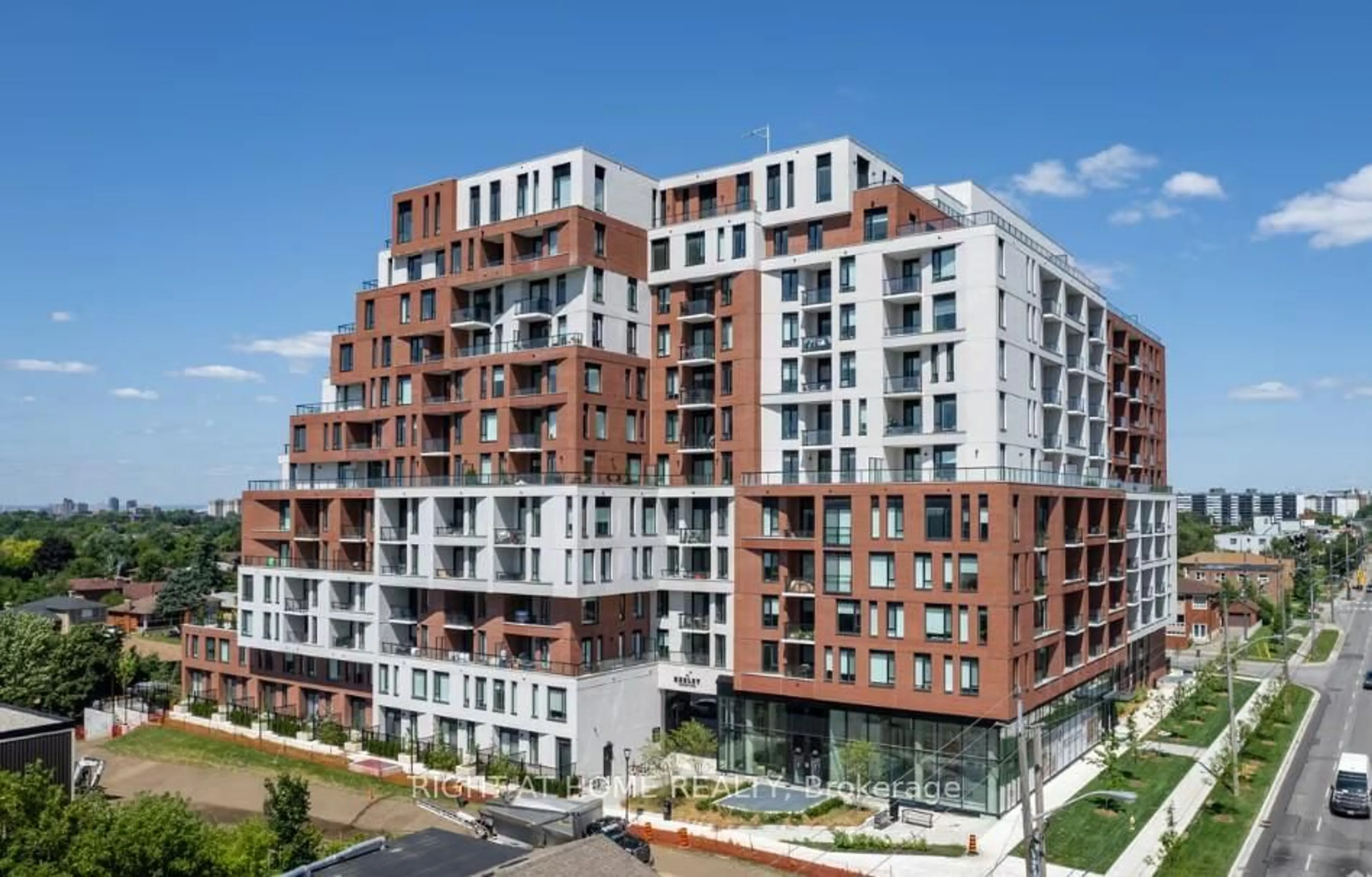 A pic from outside/outdoor area/front of a property/back of a property/a pic from drone, building for 3100 Keele St #218, Toronto Ontario M3M 2H4