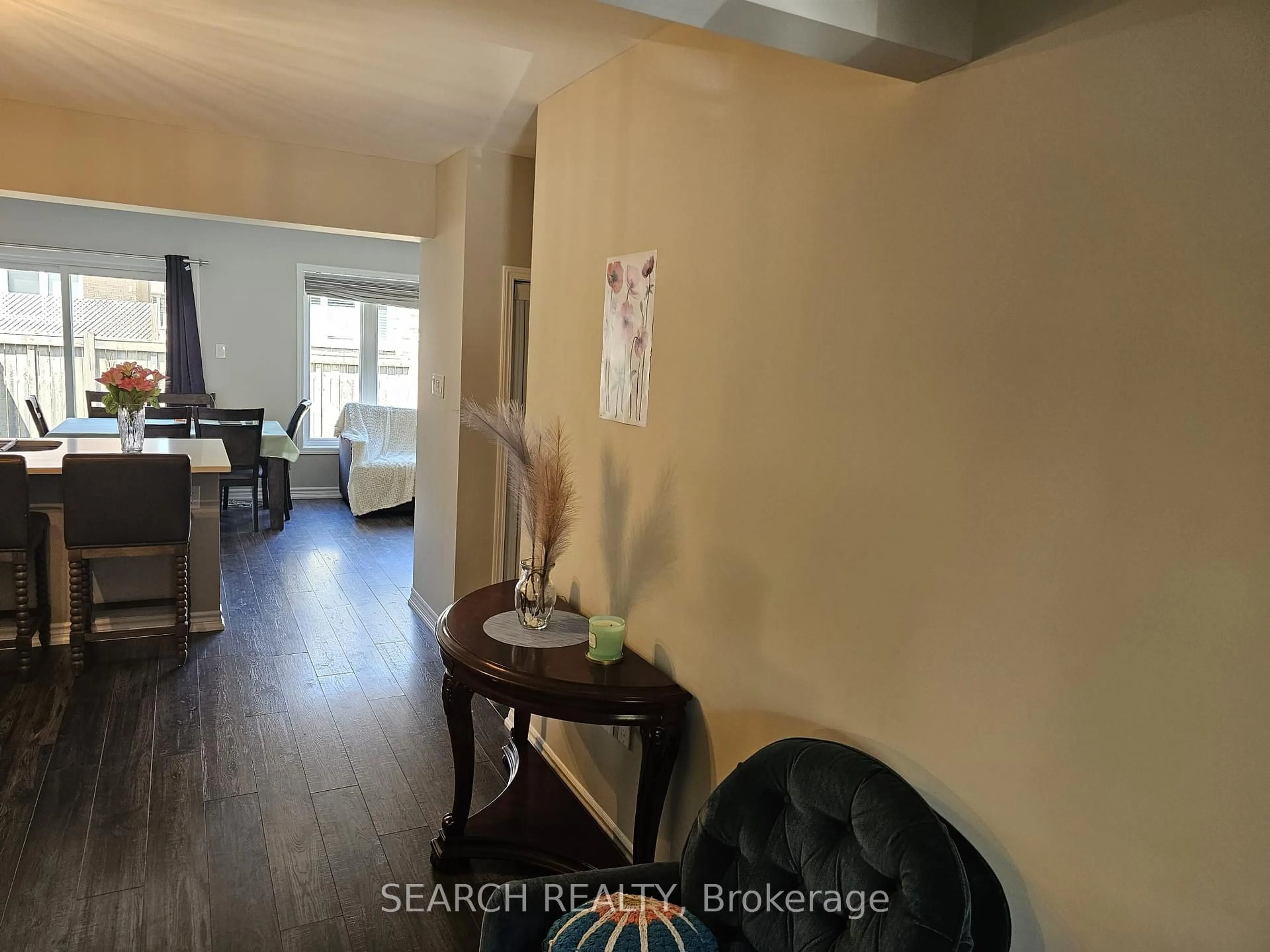 A pic of a room for 382 Cavanagh Lane, Milton Ontario L9T 8J9