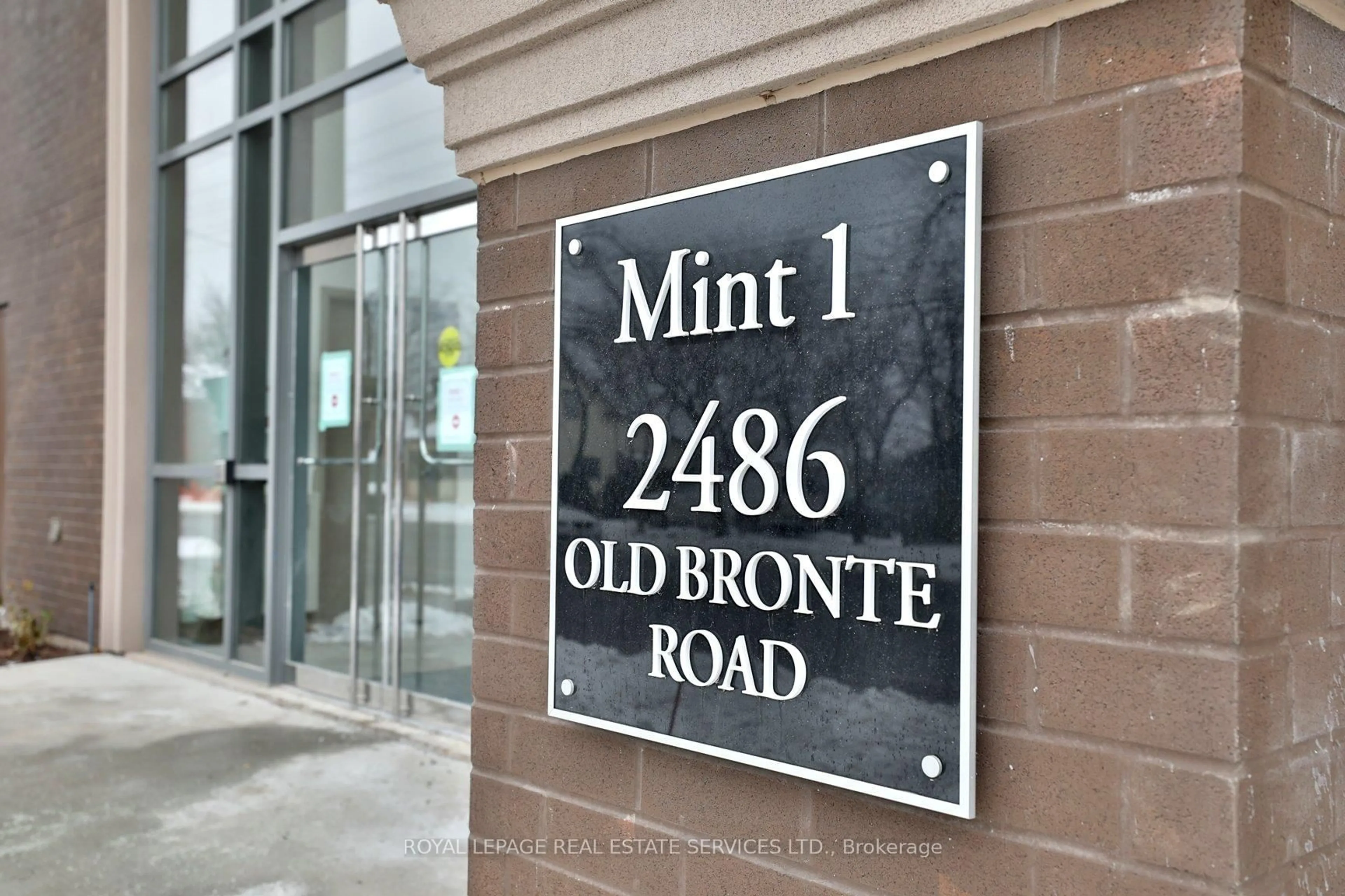 Unknown for 2486 Old Bronte Rd #809, Oakville Ontario L6M 4J2