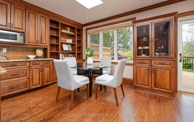 Additional property image - 504 Riverside Dr