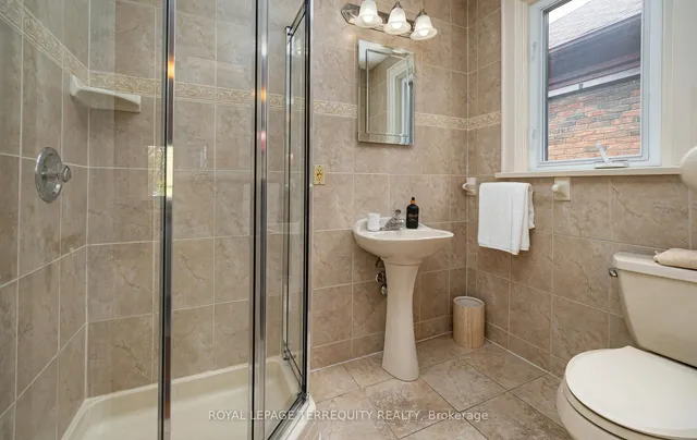 Additional property image - 504 Riverside Dr