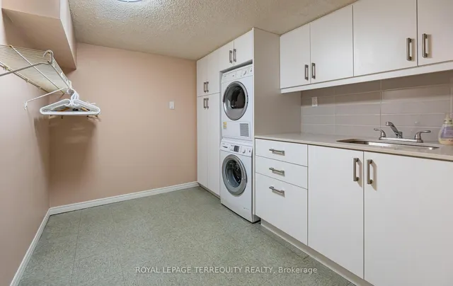 Additional property image - 504 Riverside Dr