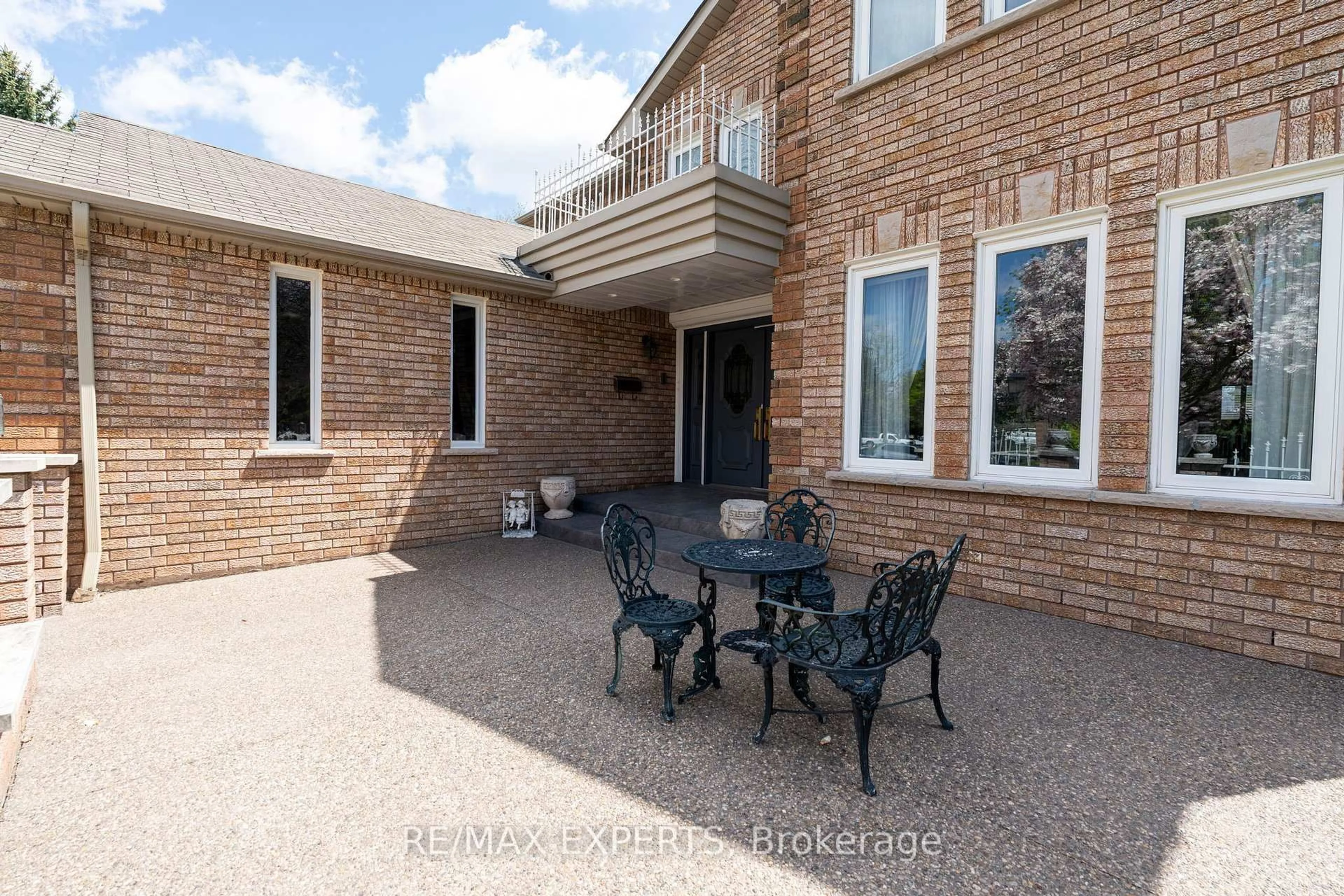 Unknown for 3623 East Park Crt, Mississauga Ontario L5L 4V5