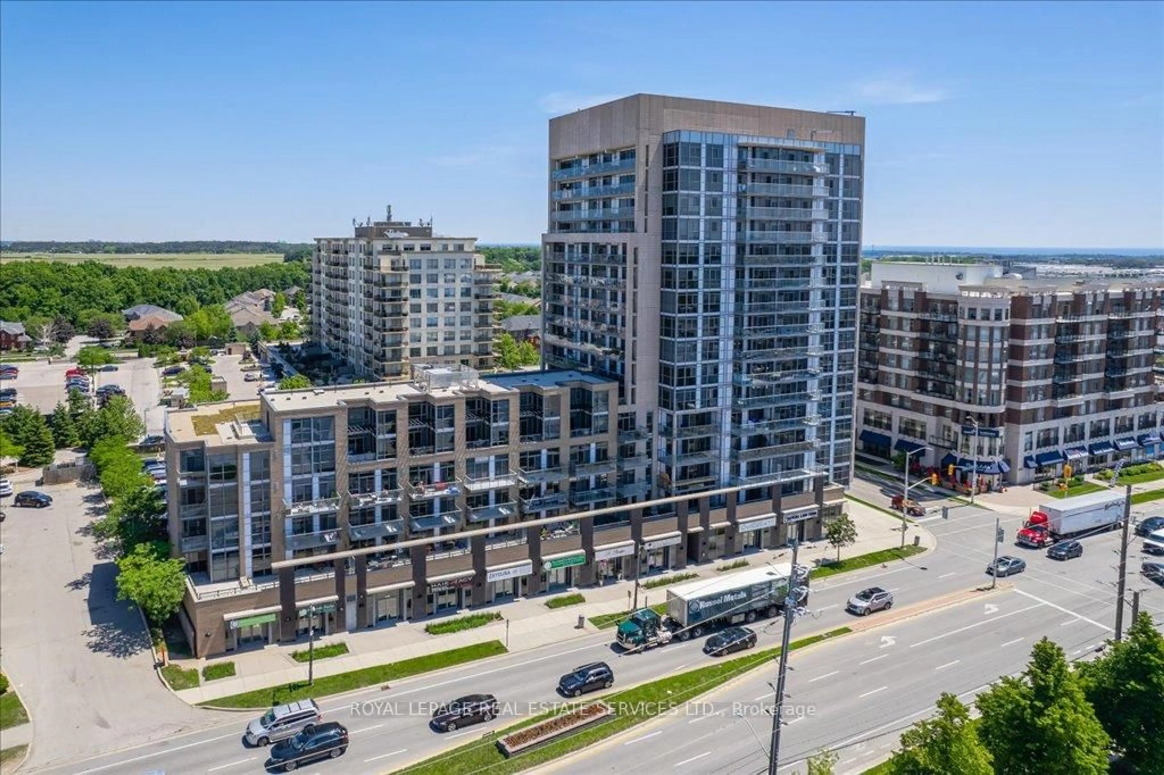 A pic from outside/outdoor area/front of a property/back of a property/a pic from drone, city buildings view from balcony for 1940 Ironstone Dr #308, Burlington Ontario L7L 0E4