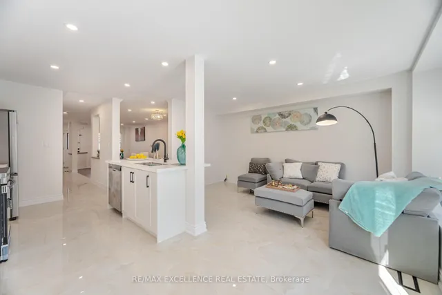 Additional property image - 5927 Stonebriar Cres