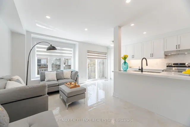 Additional property image - 5927 Stonebriar Cres