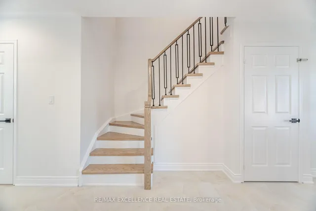 Additional property image - 5927 Stonebriar Cres