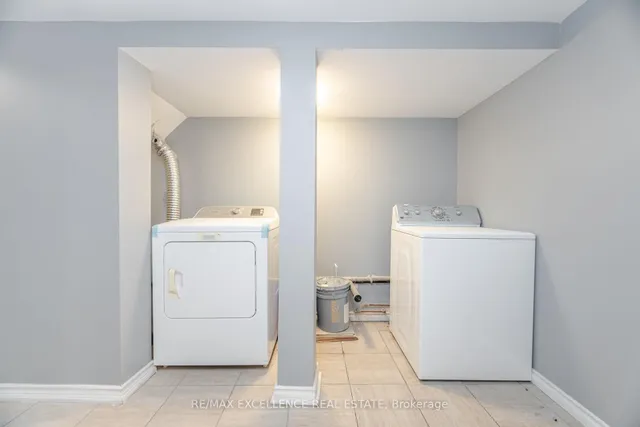 Additional property image - 5927 Stonebriar Cres