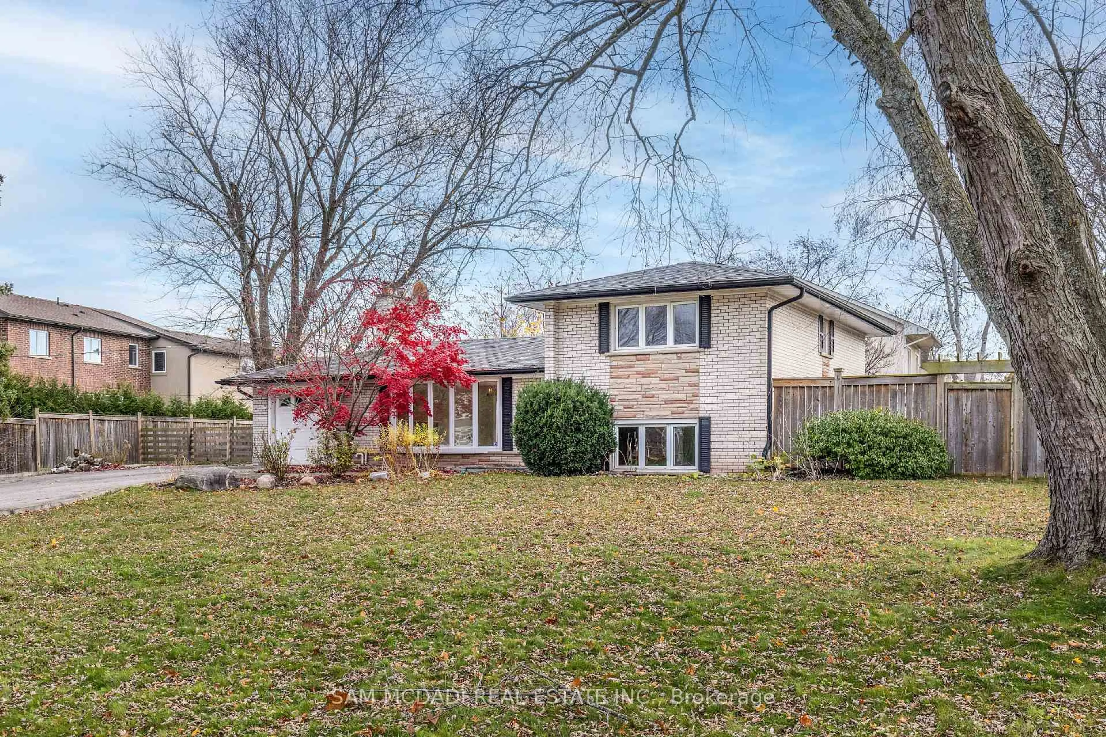 Unknown for 1198 Willowbrook Dr, Oakville Ontario L6L 2J8
