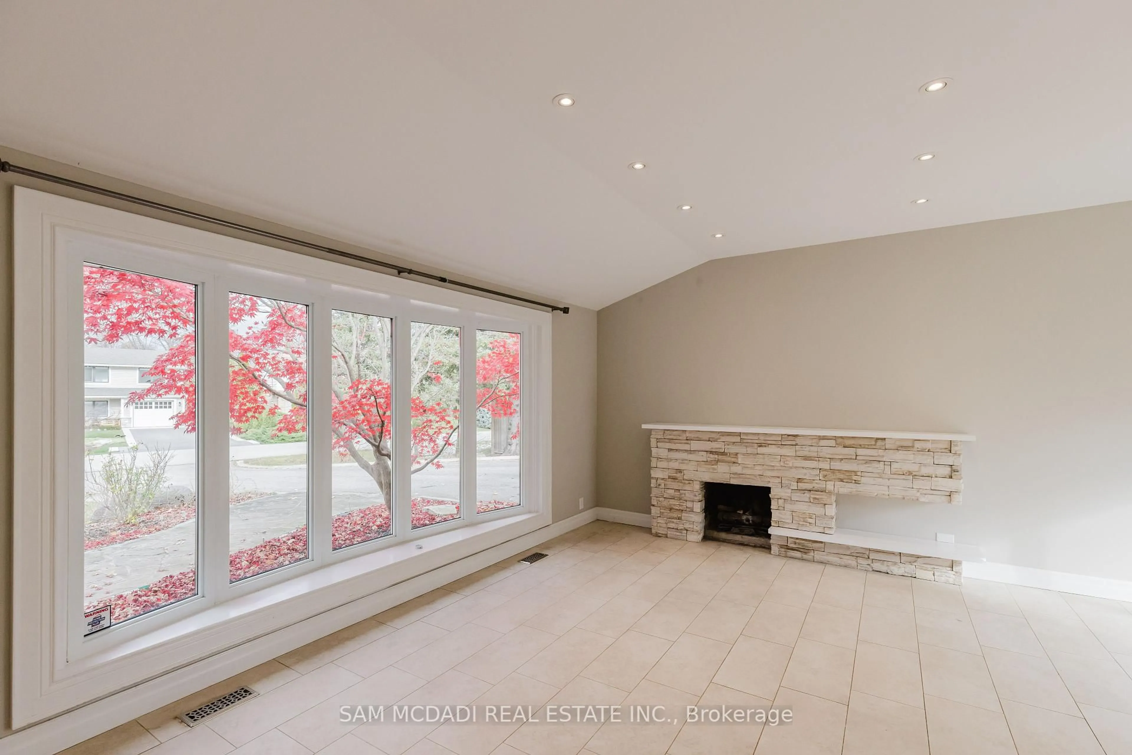Unknown for 1198 Willowbrook Dr, Oakville Ontario L6L 2J8