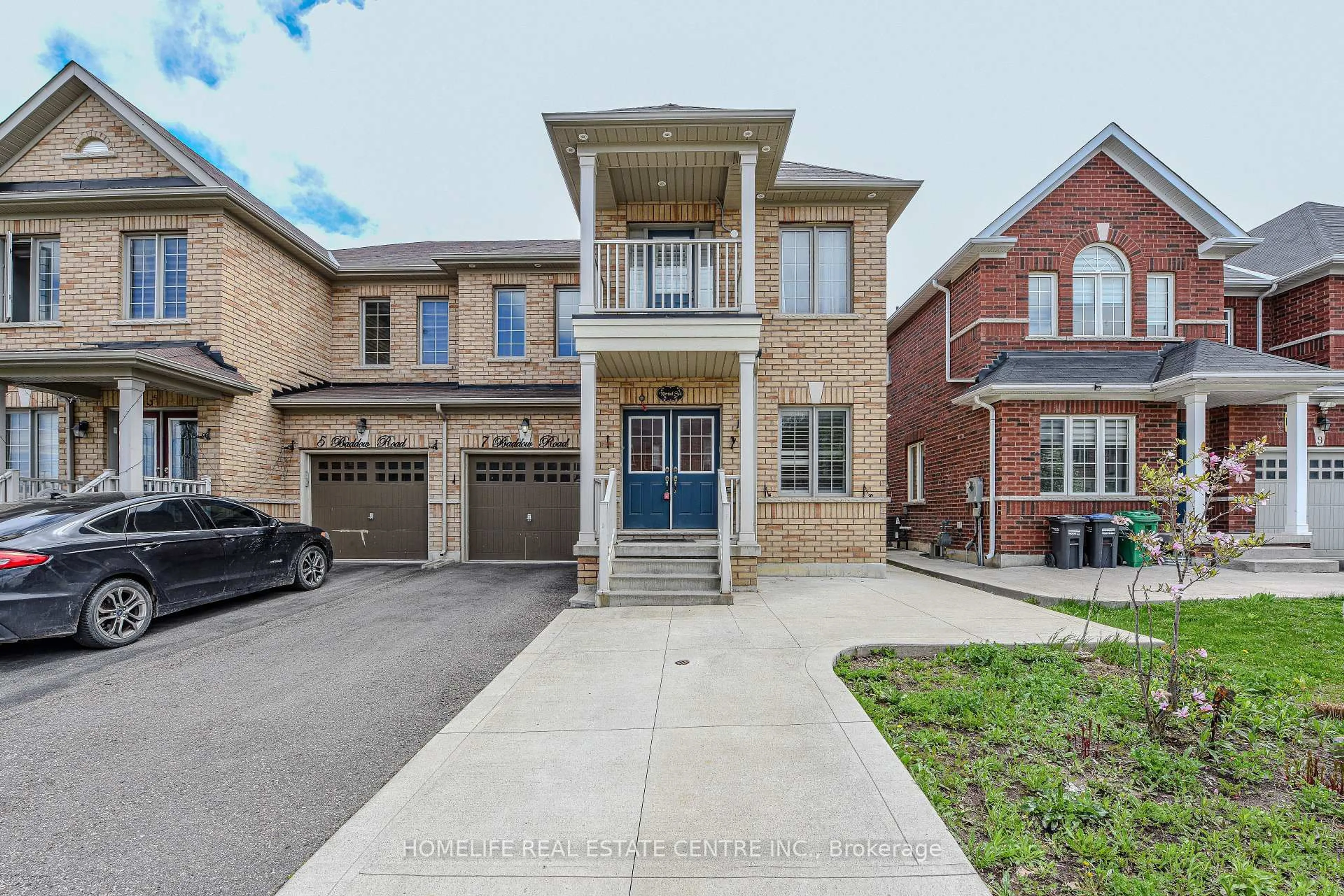 Home with brick exterior material, street for 7 Baddow Rd, Brampton Ontario L6P 3Z7