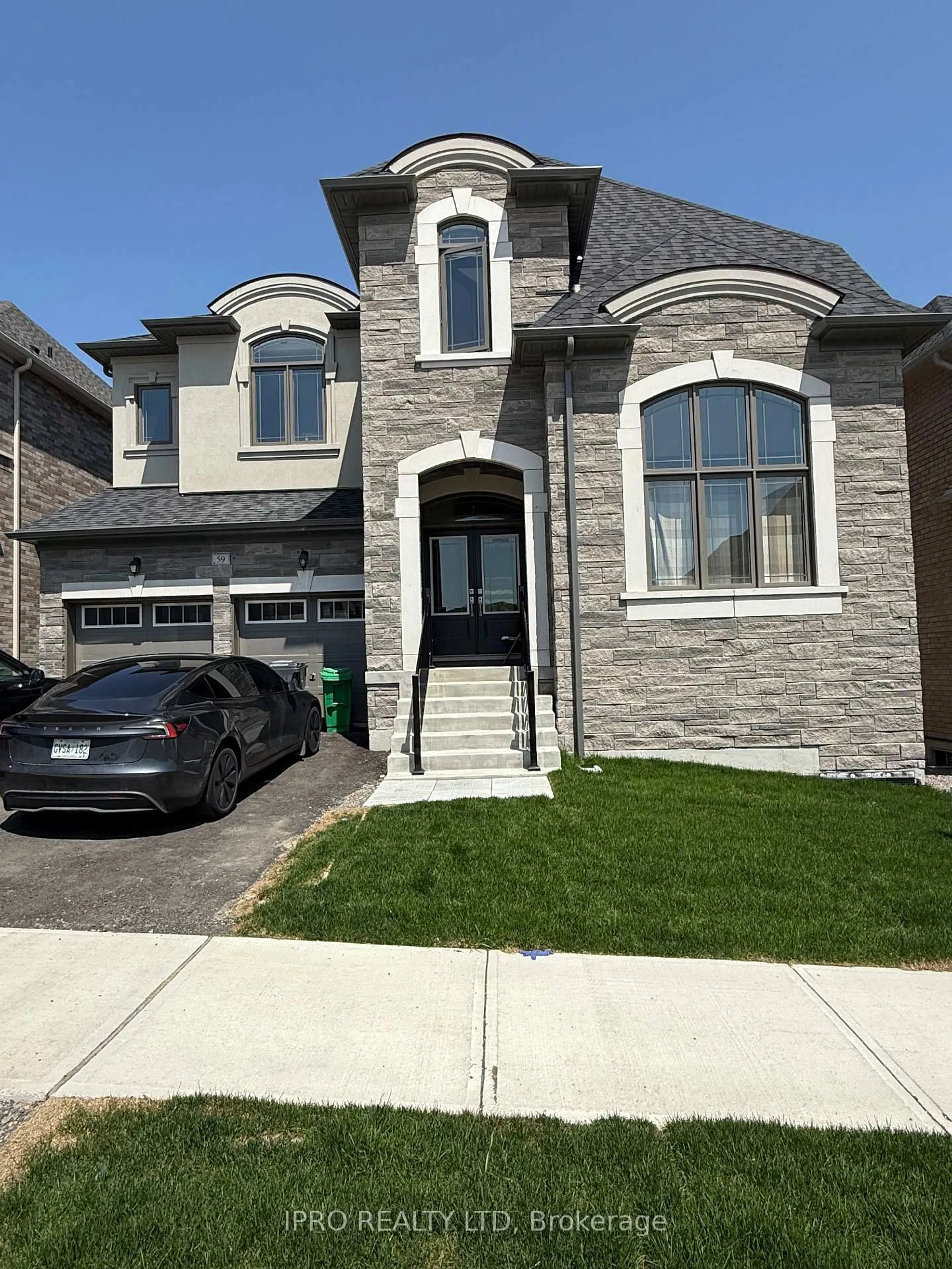 Home with brick exterior material, street for 59 Raspberry Ridge Ave, Caledon Ontario L7C 4N1