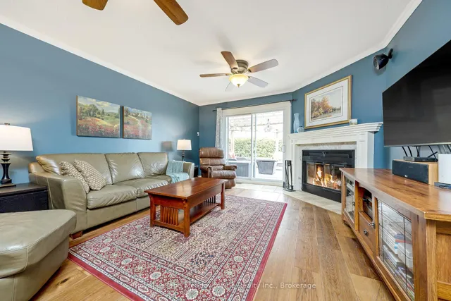 Additional property image - 738 Robertson Cres