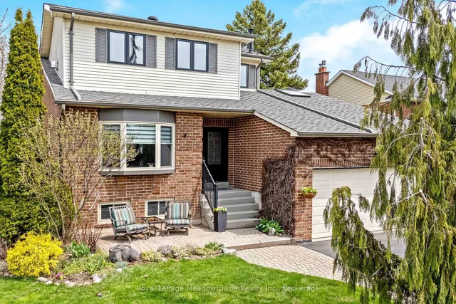 Additional property image - 738 Robertson Cres
