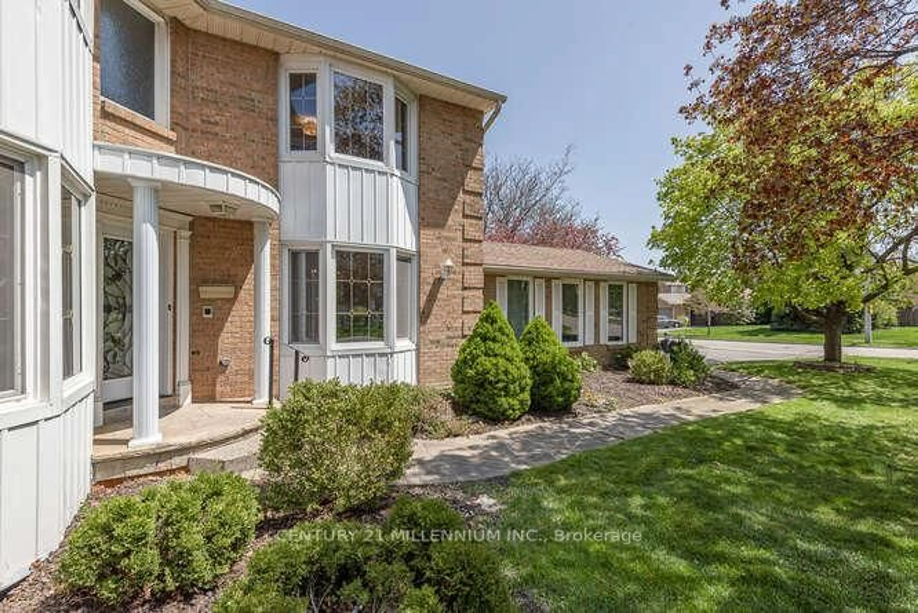 Home with brick exterior material, street for 82 Leander St, Brampton Ontario L6S 3M7