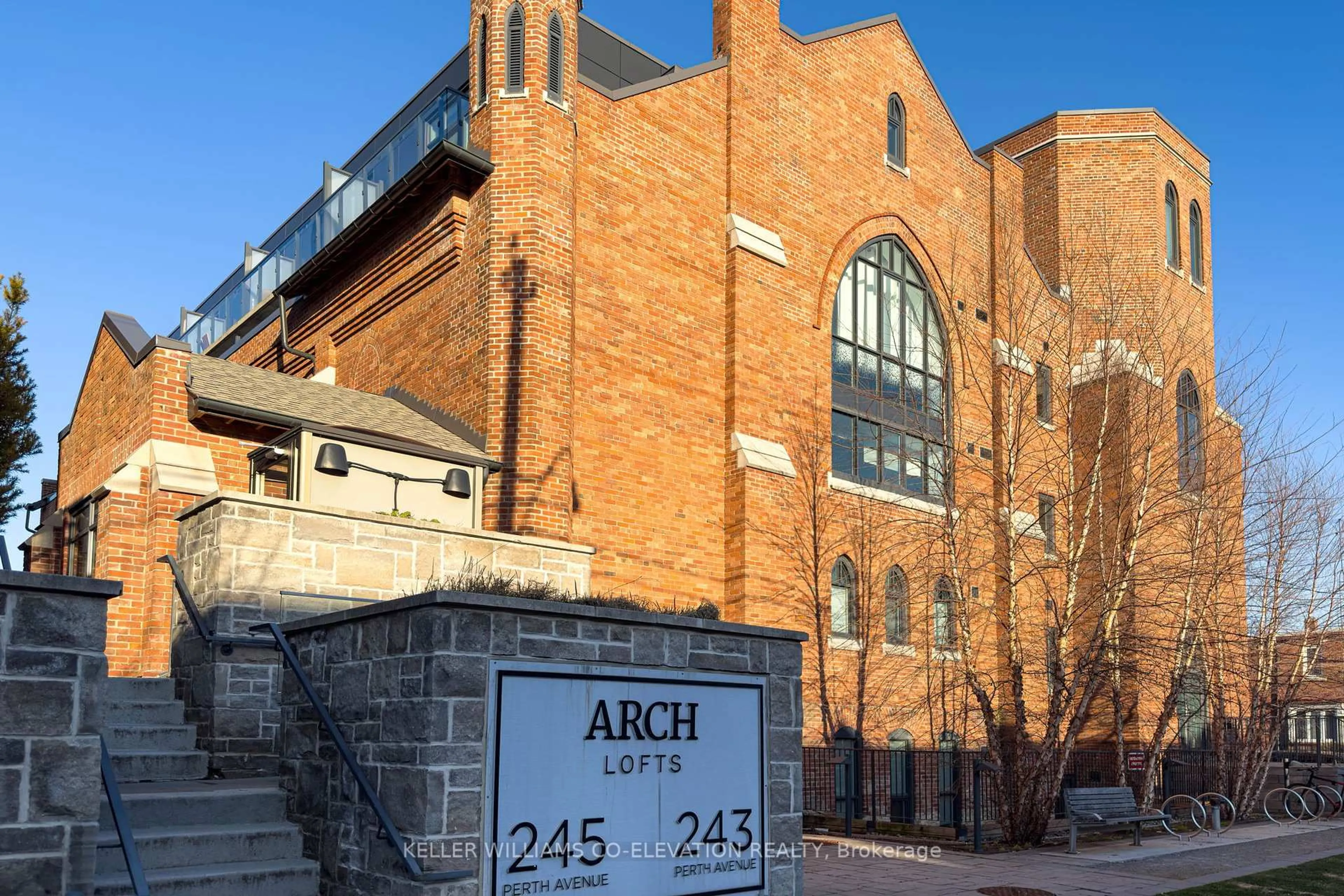 Home with brick exterior material, building for 243 Perth Ave #312, Toronto Ontario M6P 3X9