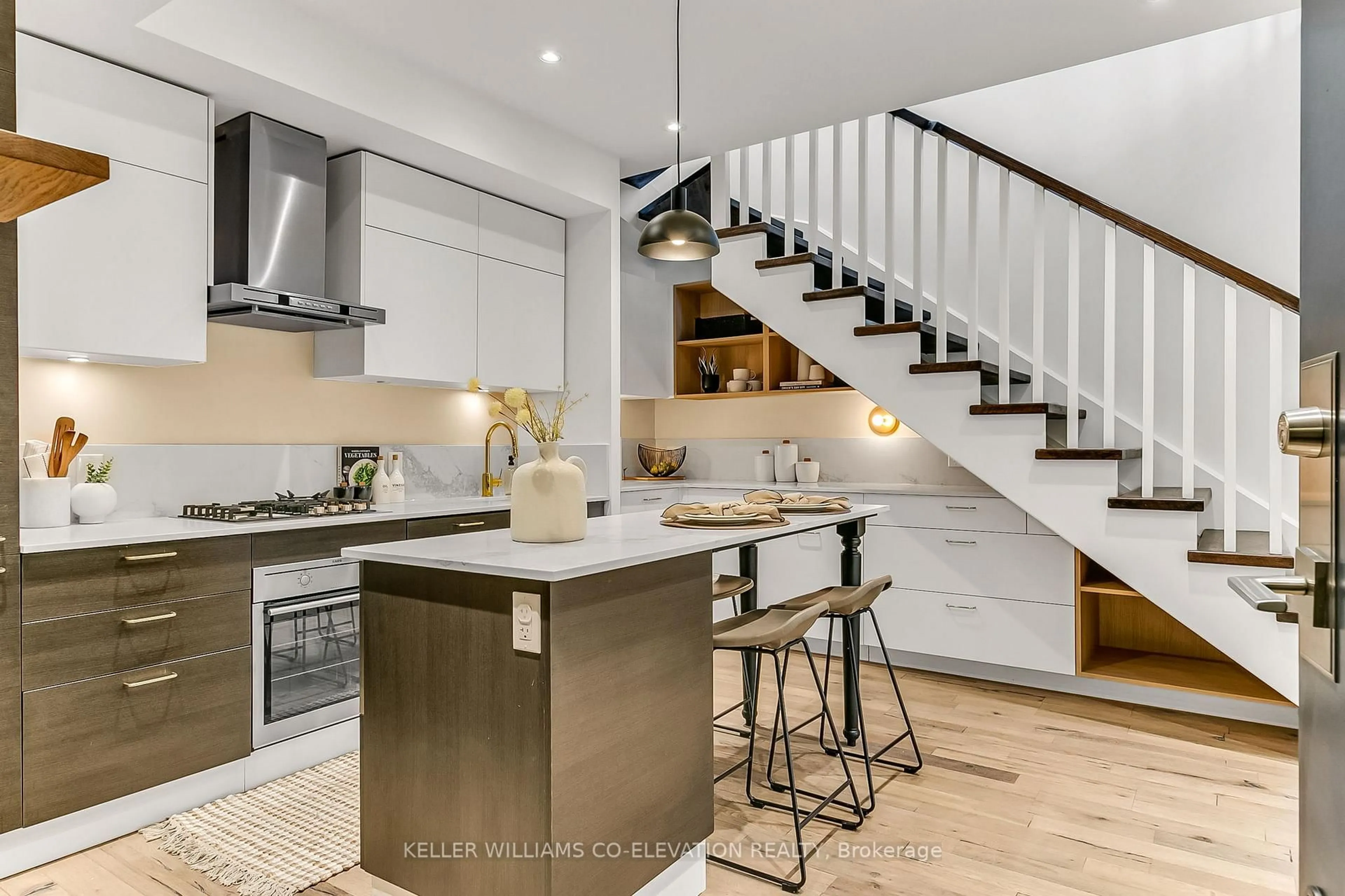 Open concept kitchen, unknown for 243 Perth Ave #312, Toronto Ontario M6P 3X9