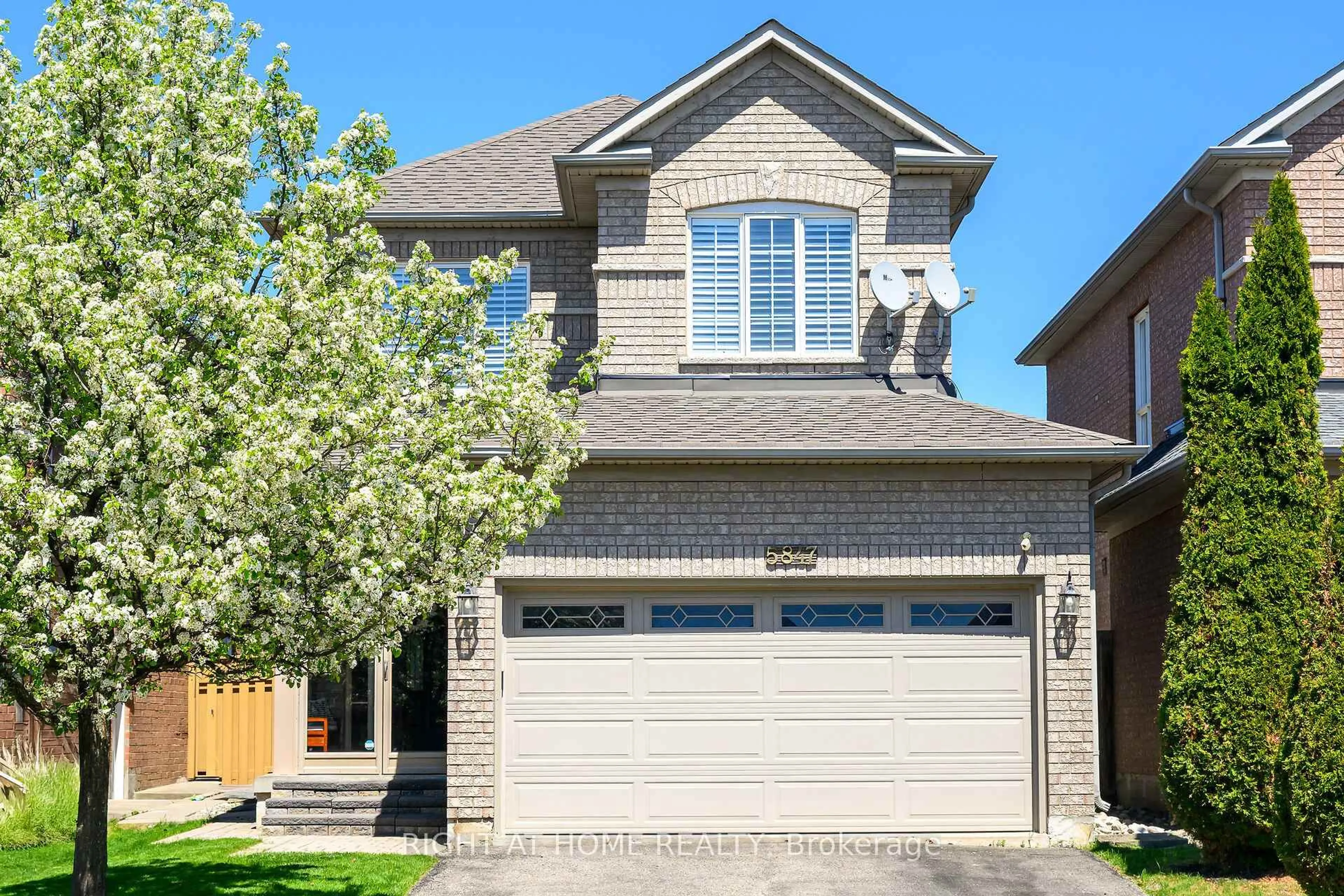 Home with brick exterior material, street for 5847 Terrapark Tr, Mississauga Ontario L5M 6S1