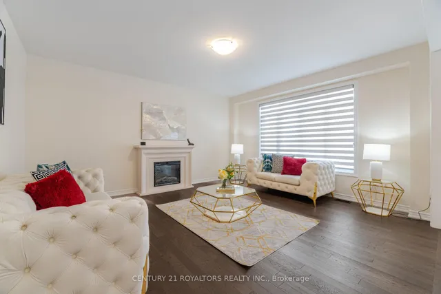 Additional property image - 1 Moorcroft Pl