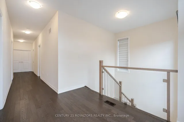 Additional property image - 1 Moorcroft Pl