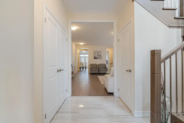 Additional property image - 1 Moorcroft Pl