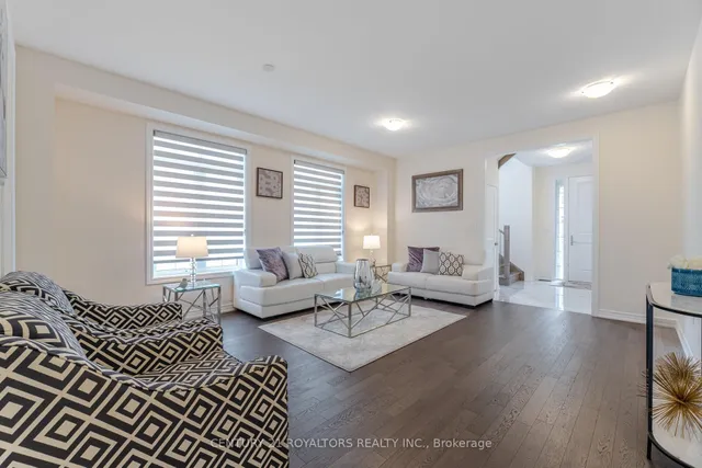 Additional property image - 1 Moorcroft Pl