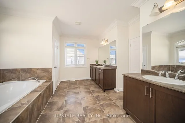 Additional property image - 17 Annual Circ