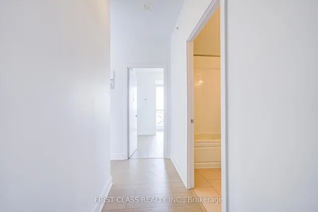 Additional property image - 20 Shore Breeze Dr Unit 1710