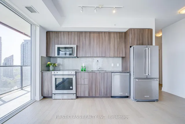 Additional property image - 20 Shore Breeze Dr Unit 1710