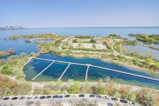 Additional property image - 20 Shore Breeze Dr Unit 1710