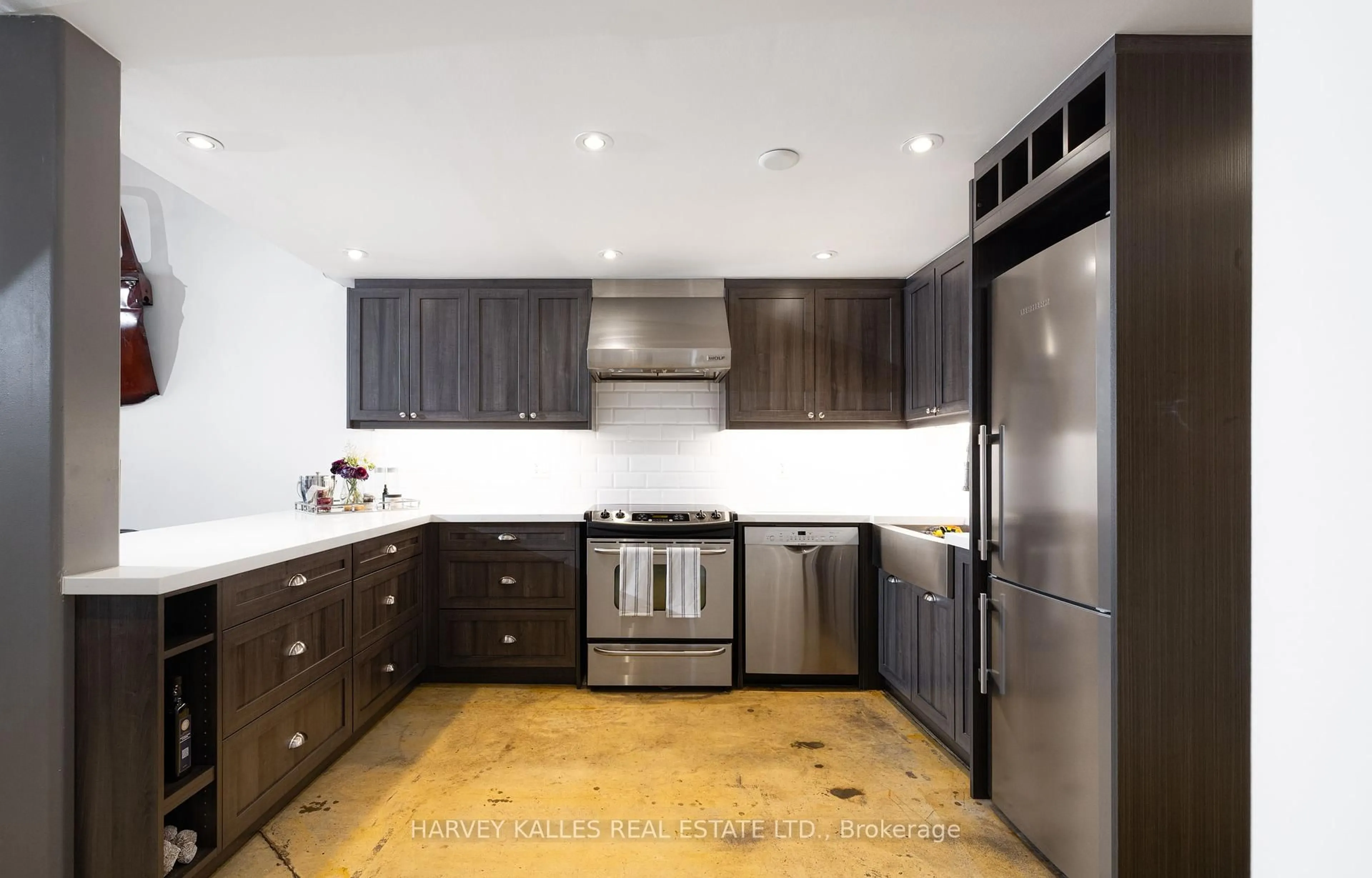 Contemporary kitchen, ceramic/tile floor for 363 Sorauren Ave #111, Toronto Ontario M6R 3C1