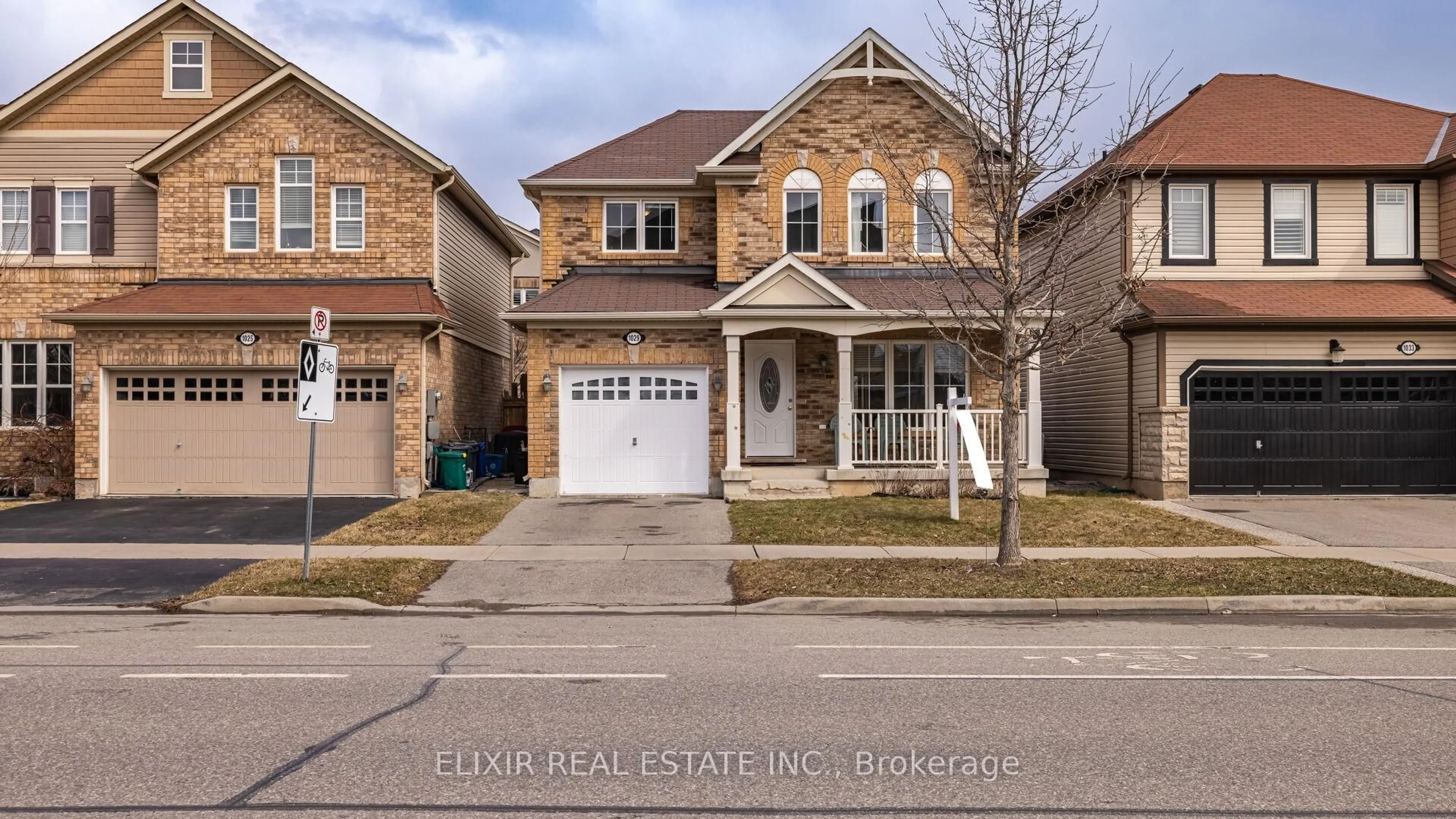 Home with brick exterior material, street for 1029 Farmstead Dr, Milton Ontario L9T 8G4