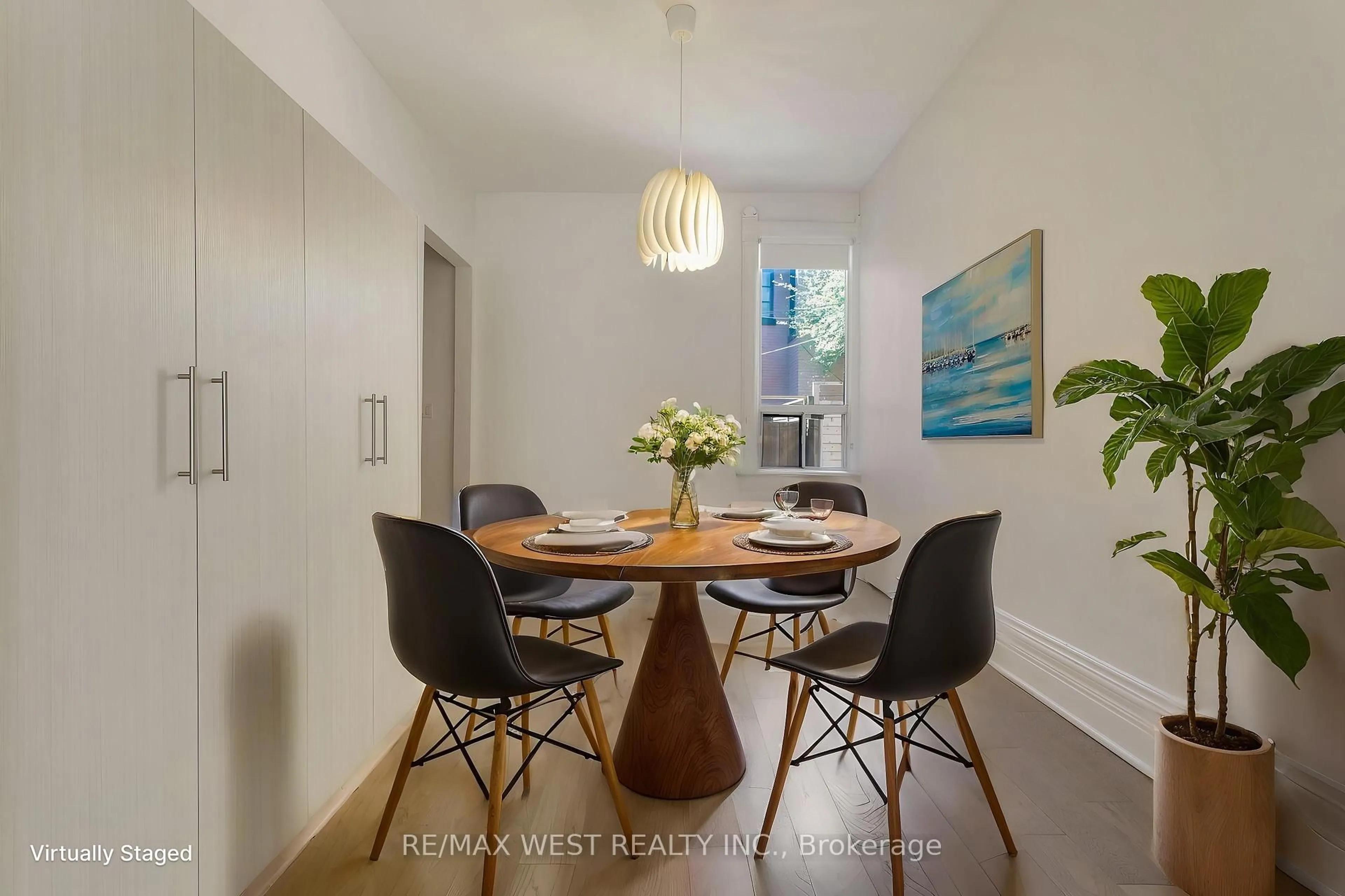 Dining room, unknown for 17 Melbourne Ave, Toronto Ontario M6K 1K1