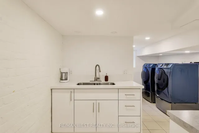 Additional property image - 17 Melbourne Ave