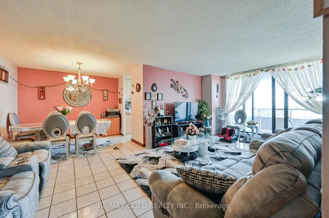 Additional property image - 4 Kings Cross Rd Unit 1807