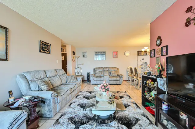 Additional property image - 4 Kings Cross Rd Unit 1807