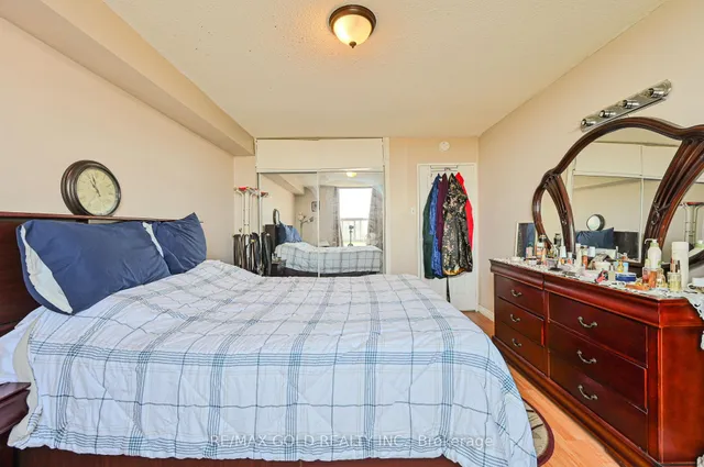 Additional property image - 4 Kings Cross Rd Unit 1807
