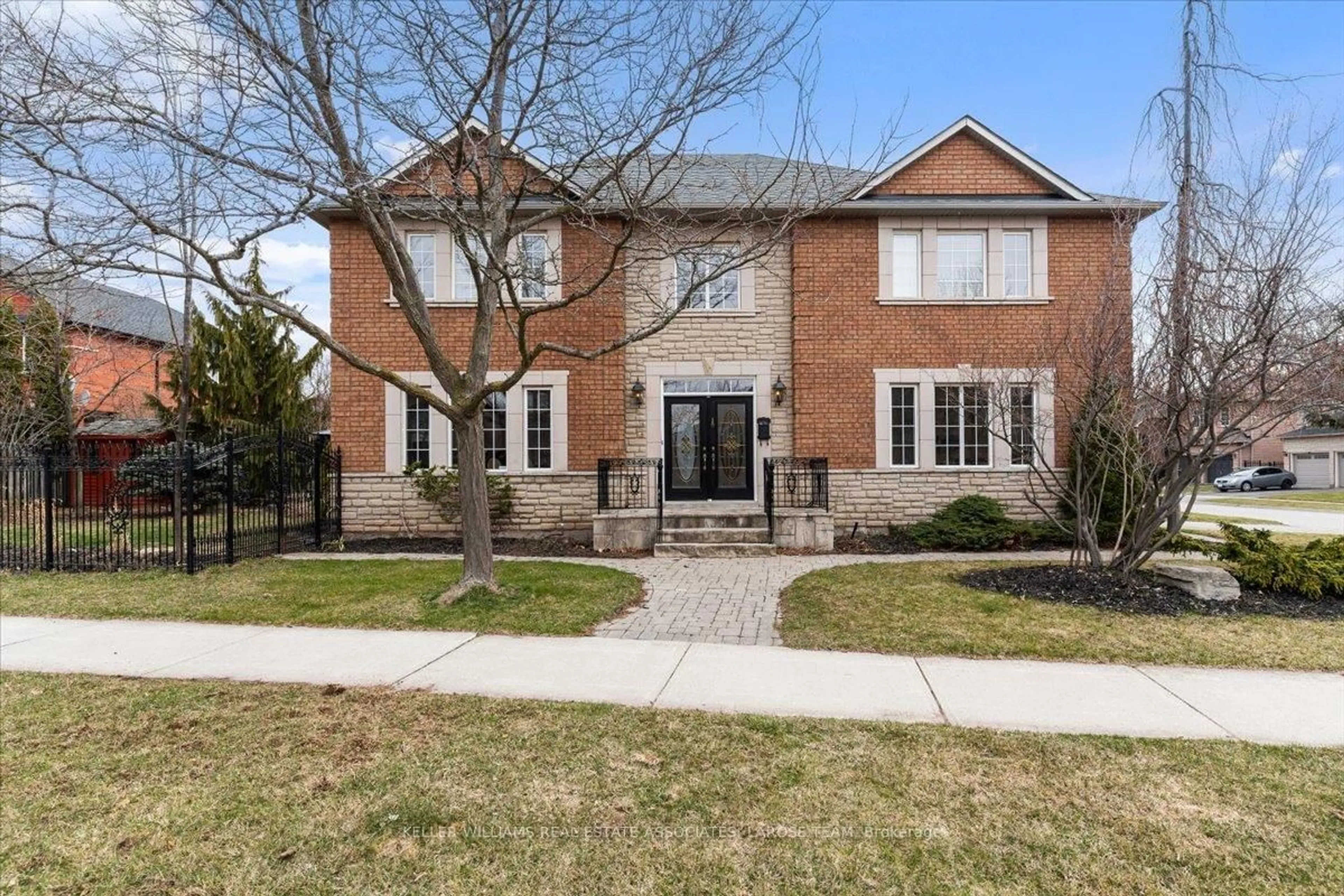 Home with brick exterior material, street for 1387 Kingsgrove Pl, Oakville Ontario L6M 3W4