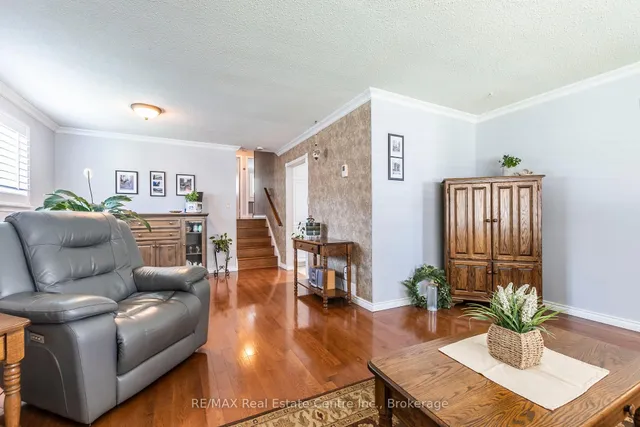 Additional property image - 3201 Centennial Dr