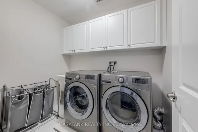 Additional property image - 359 North Park Blvd