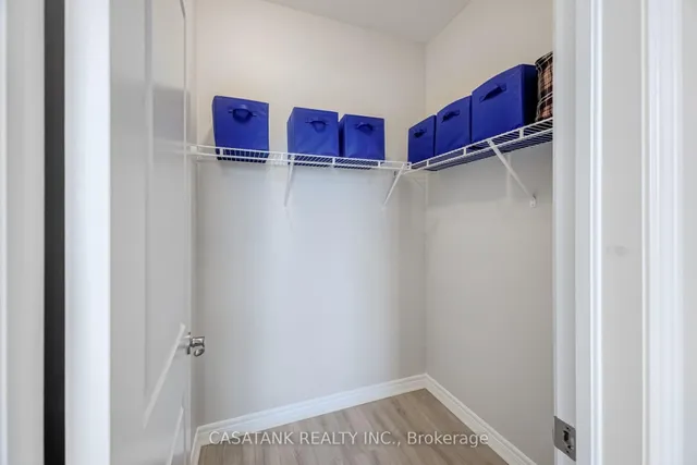 Additional property image - 359 North Park Blvd