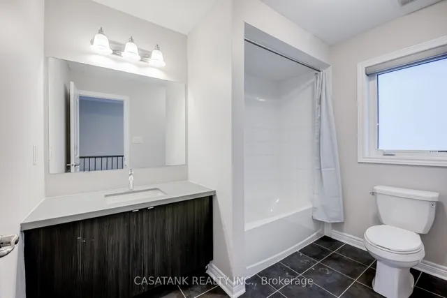 Additional property image - 359 North Park Blvd