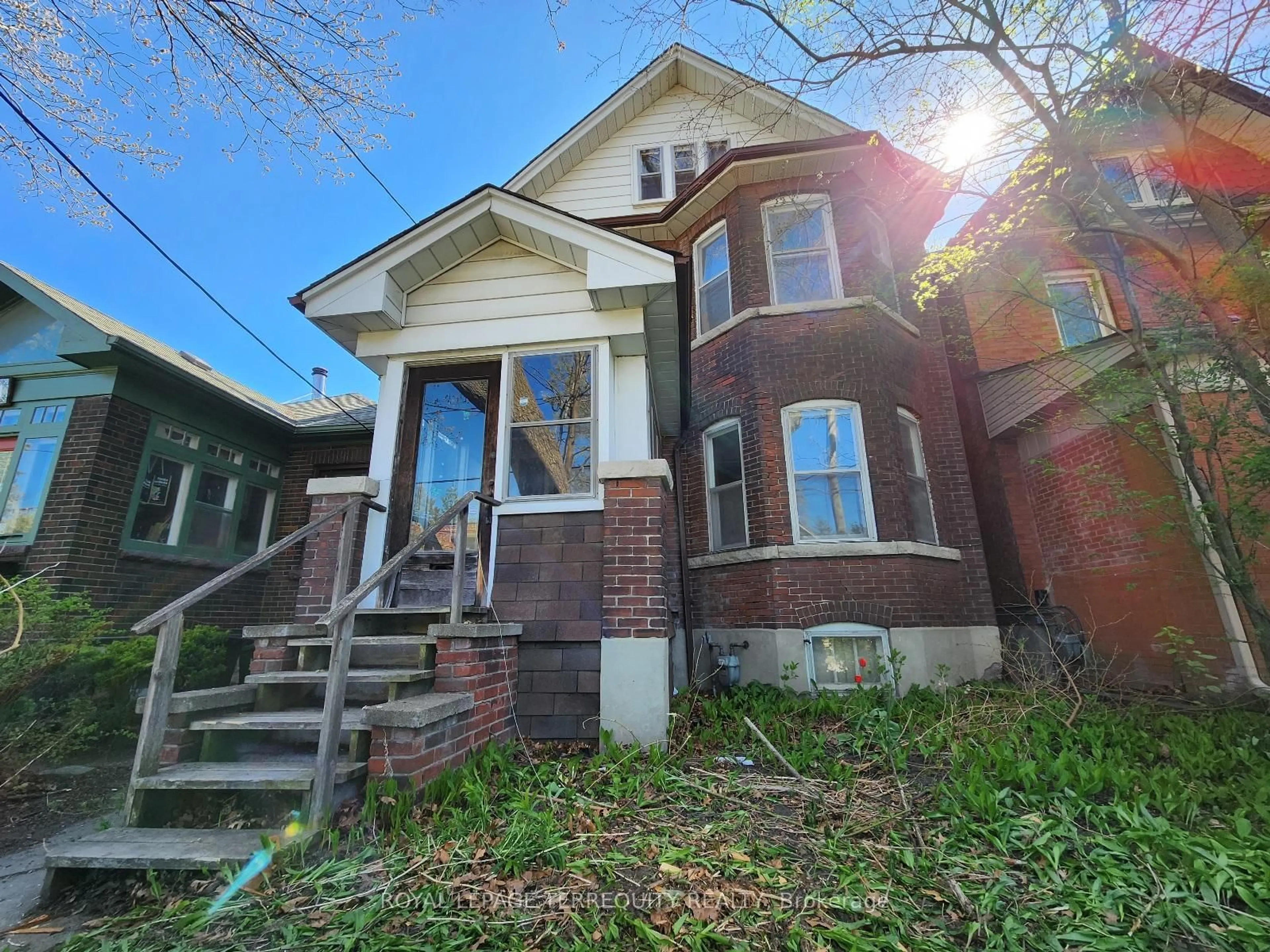 Home with brick exterior material, street for 629 Durie St, Toronto Ontario M6S 3H2