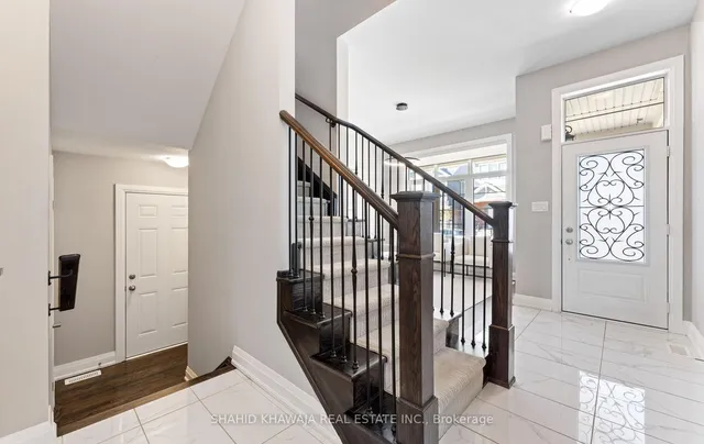 Additional property image - 1355 Basswood Cres